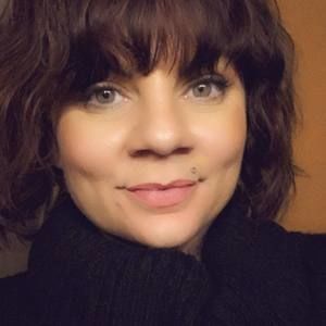 Meet your Posher, Sarah-jane